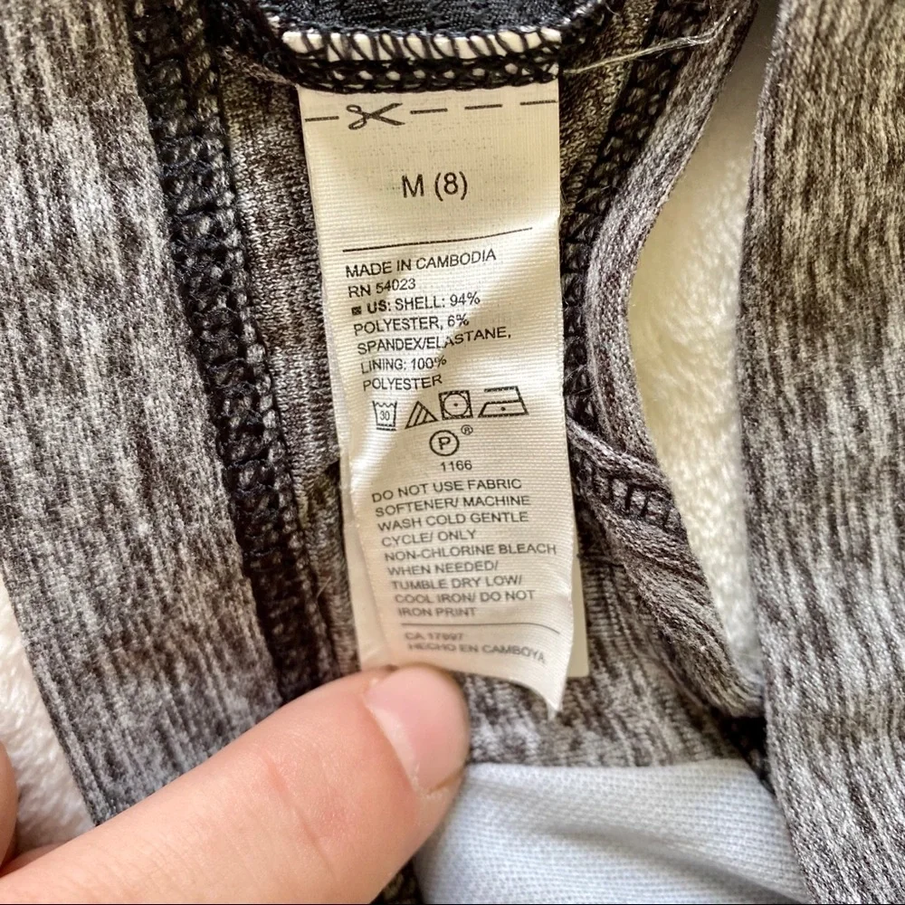 Old Navy Active Girls Sports Bra‎ Medium (8)